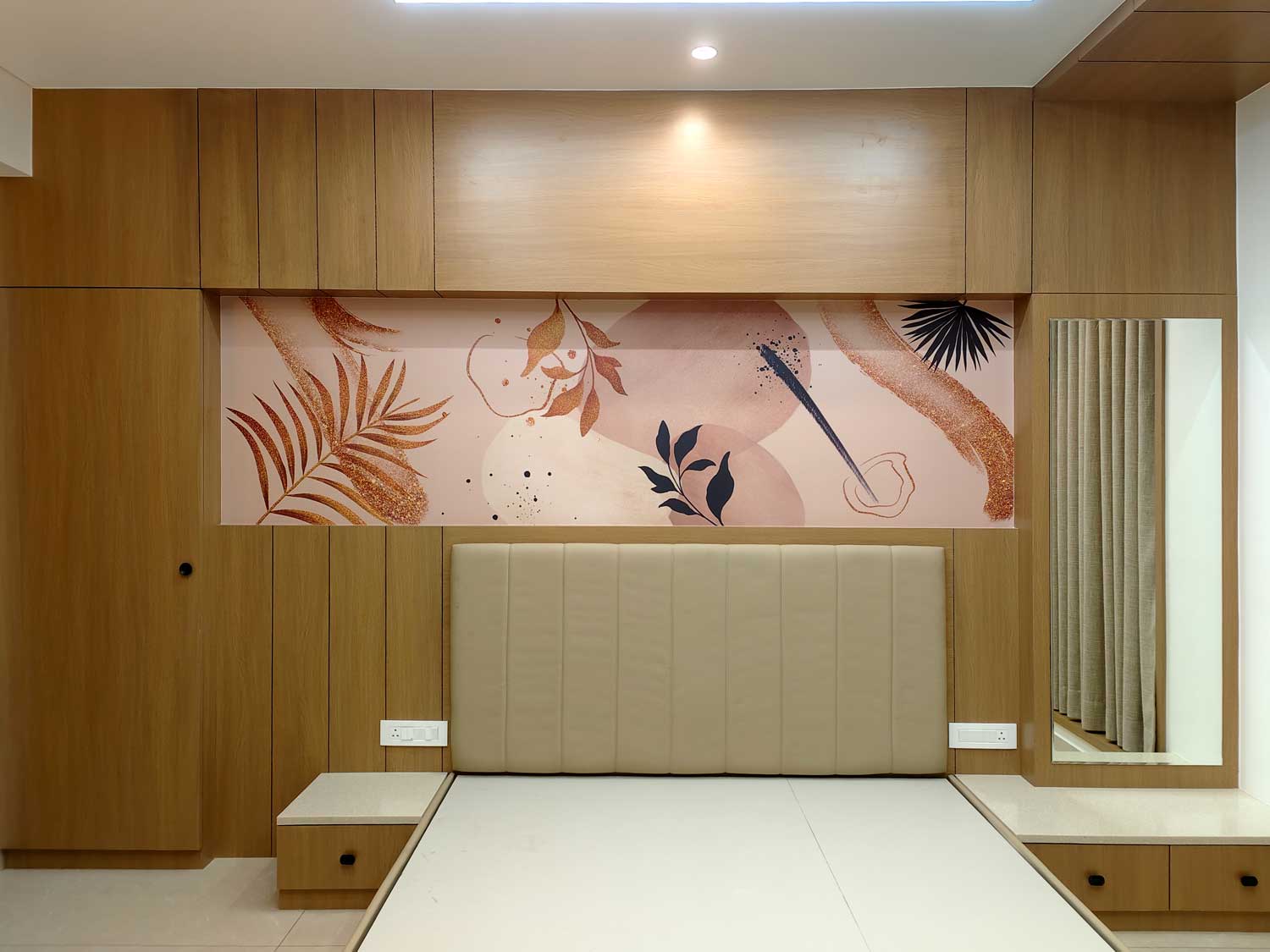 Guestroom Wall