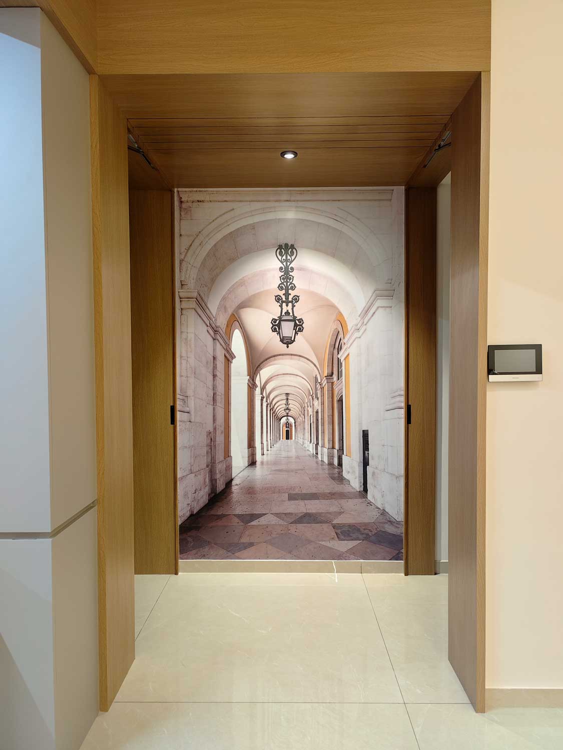 Residencial Passage Wall